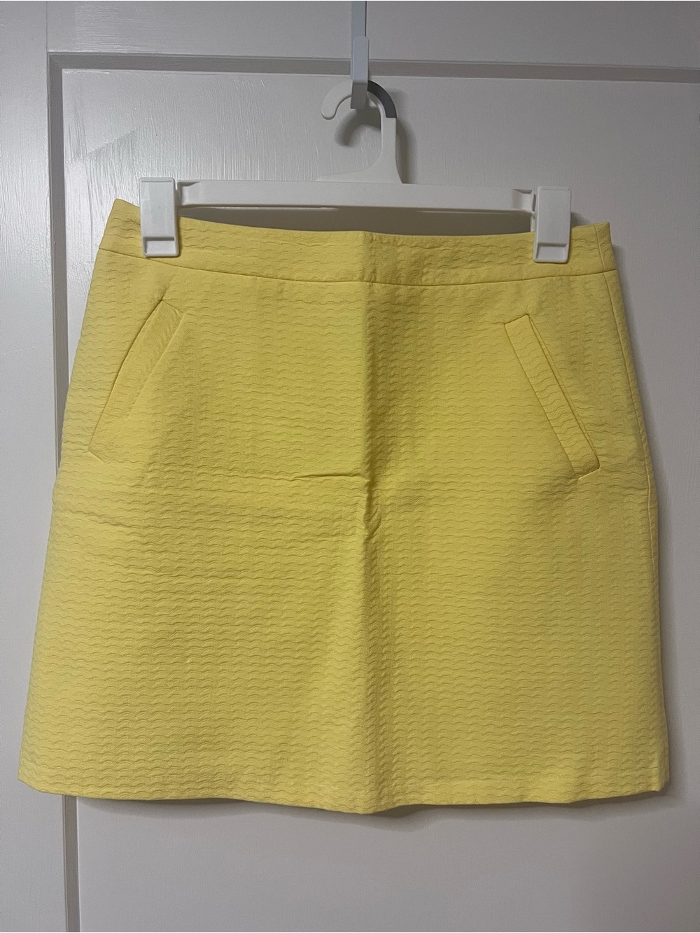 The Limited Yellow Women's Textured A-Line Skirt Size 10